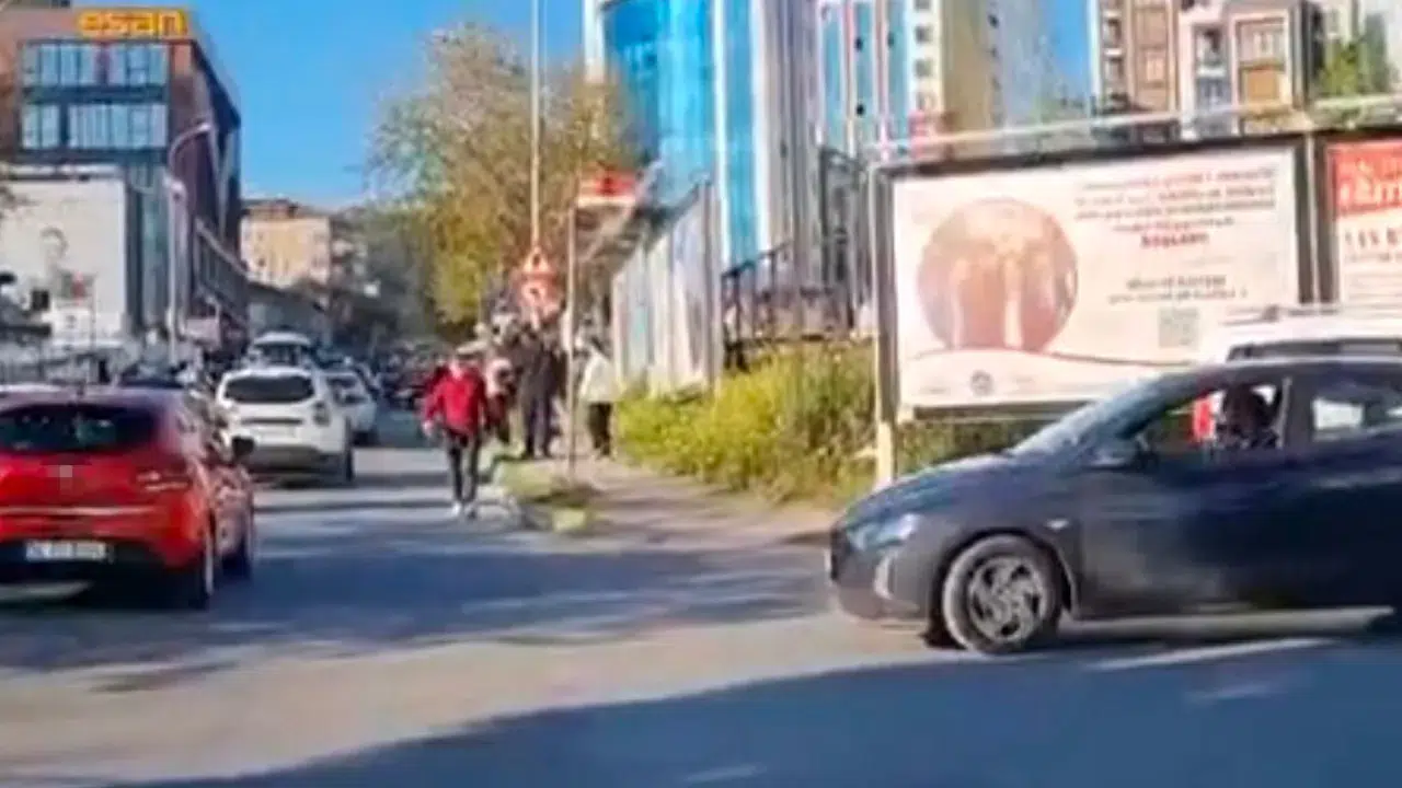 Maltepe'de trafik kavgası : Motosiklet sürücüsü darp edildi