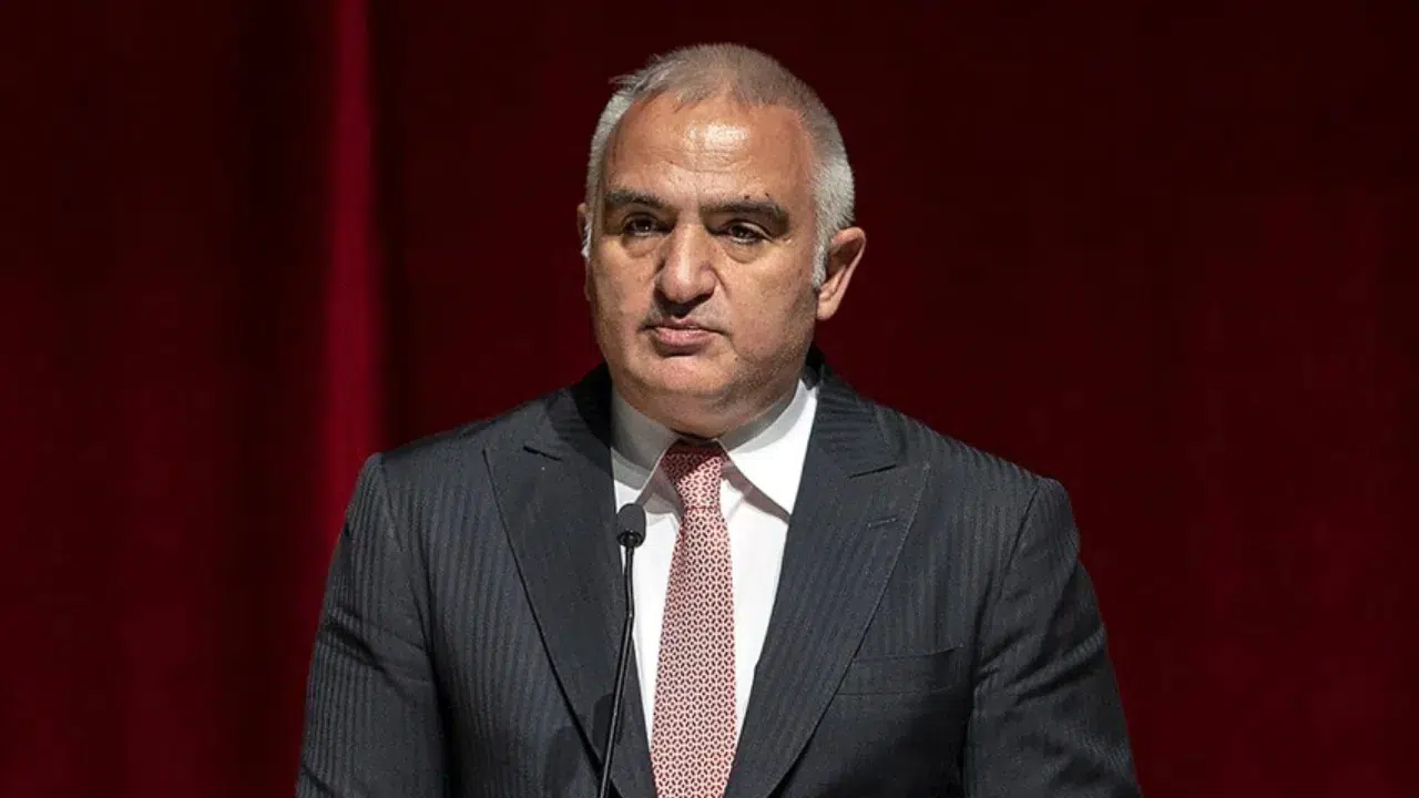 Bakan Ersoy : Turizmde her yıl bir önce yılın başarılarını aşmaya devam ediyoruz