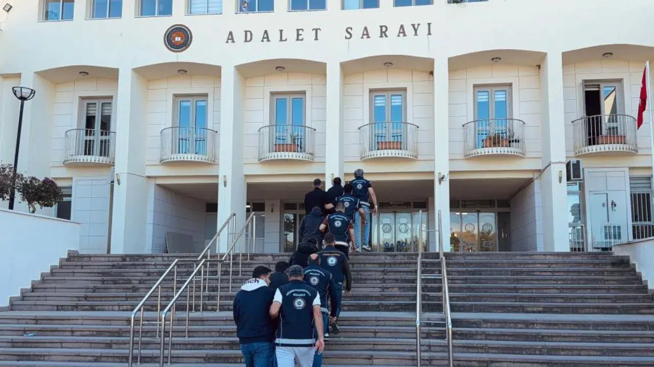 Bodrum'da göçmen kaçakçılığı operasyonu : 4 şüpheli tutuklandı