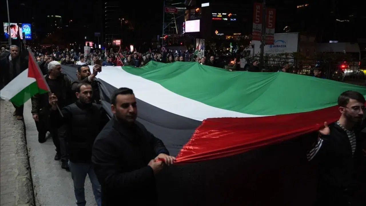 Avrupa harekete geçti : Gazze için bir milyondan fazla imza toplandı