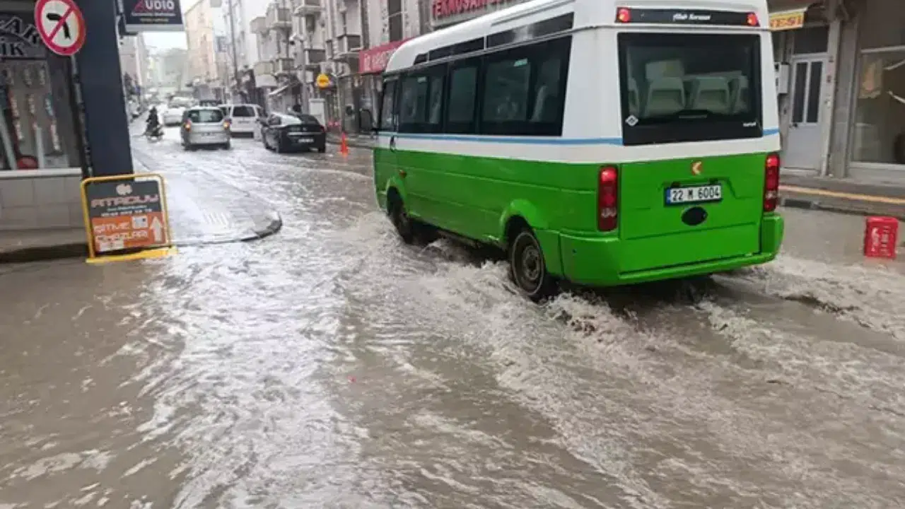 Edirne Uzunköprü’de sağanak etkili oldu