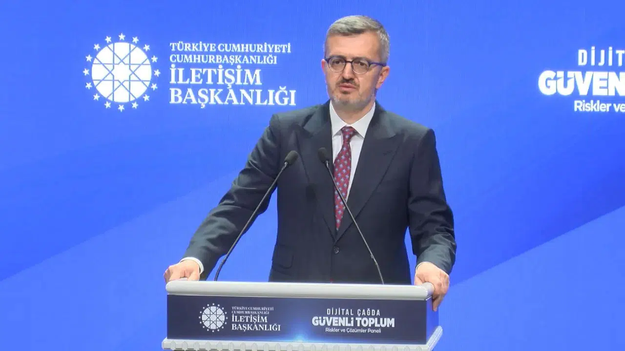 Başkan Duran, Dijital Çağda Güvenli Toplum Paneli'nde