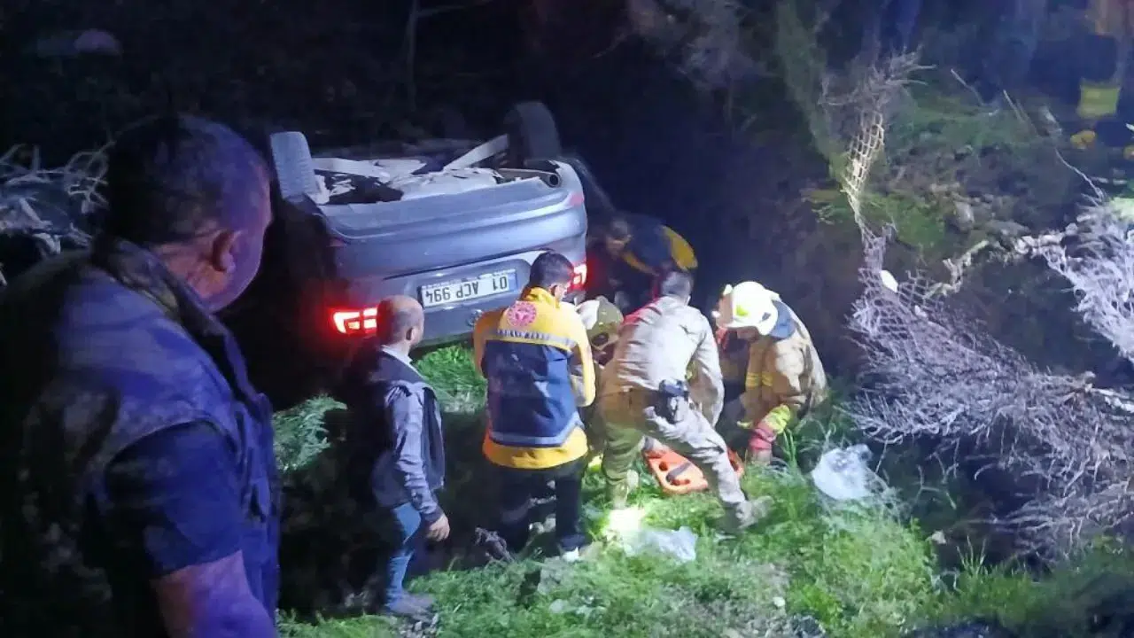 Şırnak Cizre'de otomobil şarampole yuvarlandı : 4 yaralı