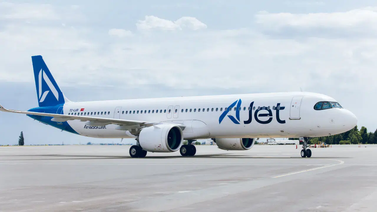 AJet'ten kampanya : Yurt dışı biletlerinde indirim