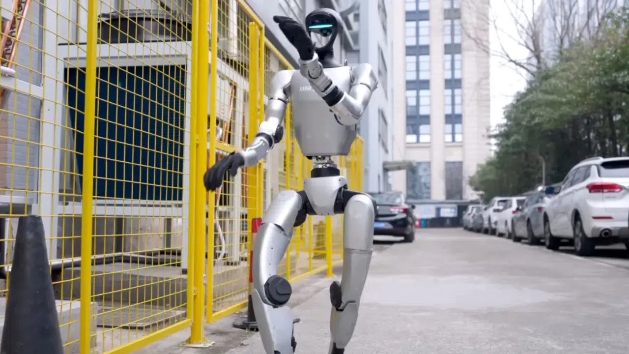 Japonya'da havacılıkta yeni dönem : İnsansı robot havalimanında bagaj ve kargo taşıyacak