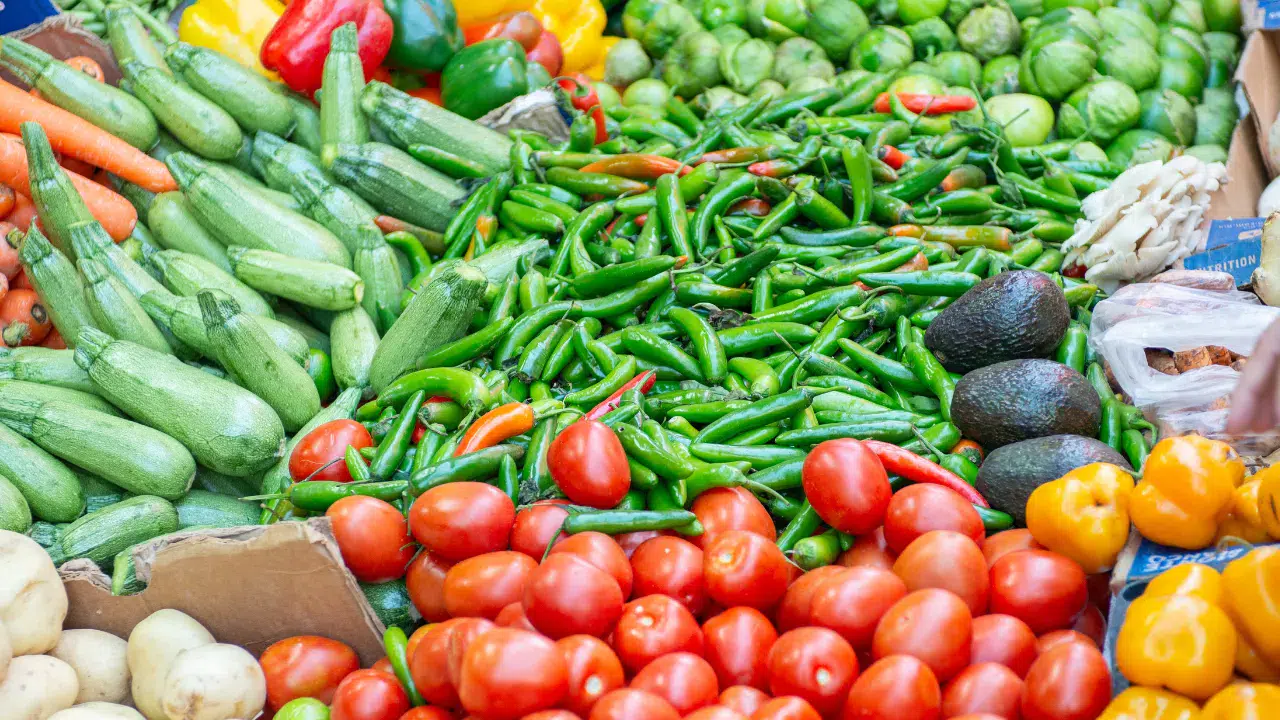 Ticaret Bakanlığı'ndan zincir marketlere ceza : Fahiş fiyat artışına 138,9 milyon TL yaptırım