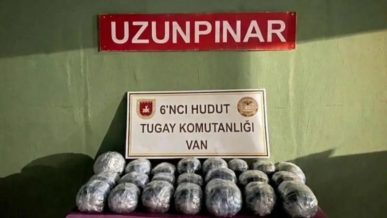 Van ve Hatay hudut hatlarında uyuşturucu operasyonu