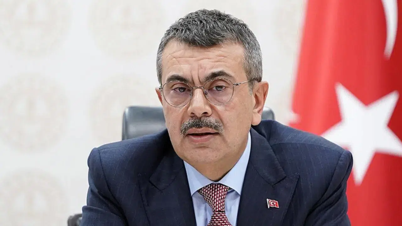 Bakan Tekin'den açıklamalar : Okullarda alınacak yeni tedbirler nedir?