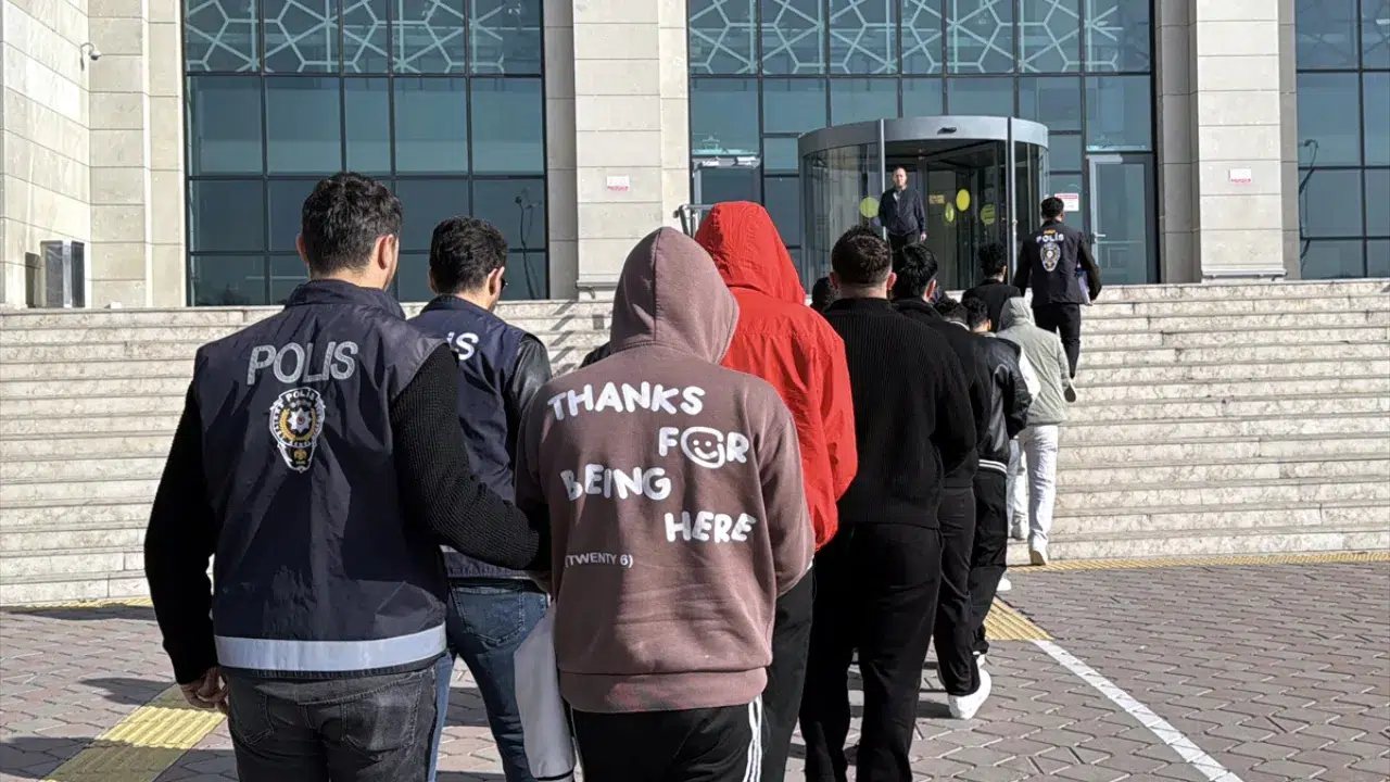 Kırıkkale'de yasa dışı bahis oeprasyonu : 2 şüpheli tutuklandı