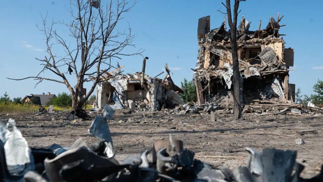 Rusya'dan Ukrayna'ya saldırı : 2 ölü, 6 yaralı