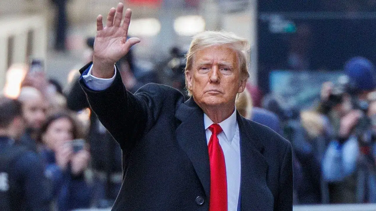 Trump saldırı anını anlattı : İran'a bağlamıyorum ama ellerine fırsat geçse değerlendirirlerdi