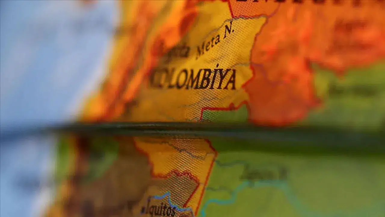 Kolombiya'da bombalı saldırı : Çok sayıda ölü ve yaralı var