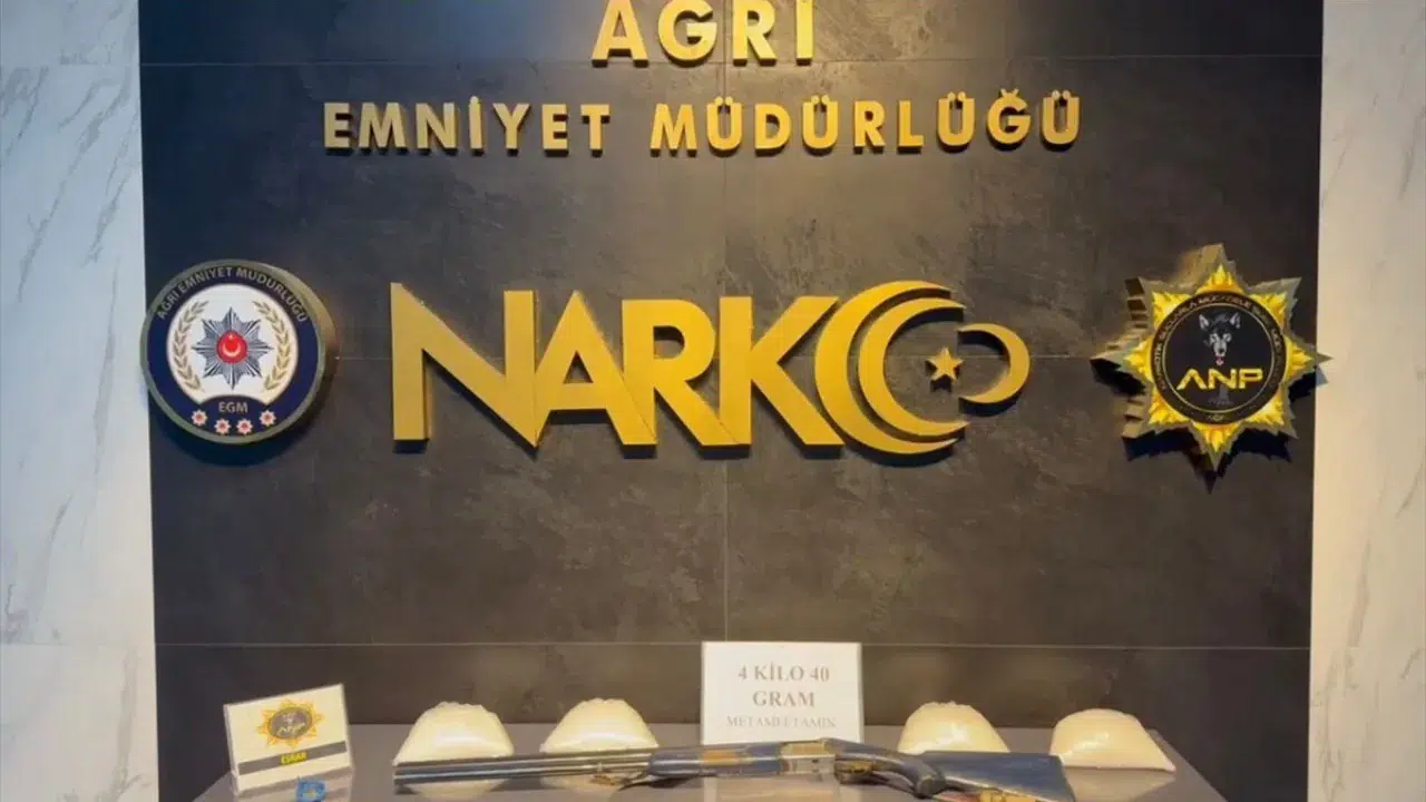 Ağrı ve Hatay'da uyuşturucu tacirlerine operasyon : 12 tutuklama