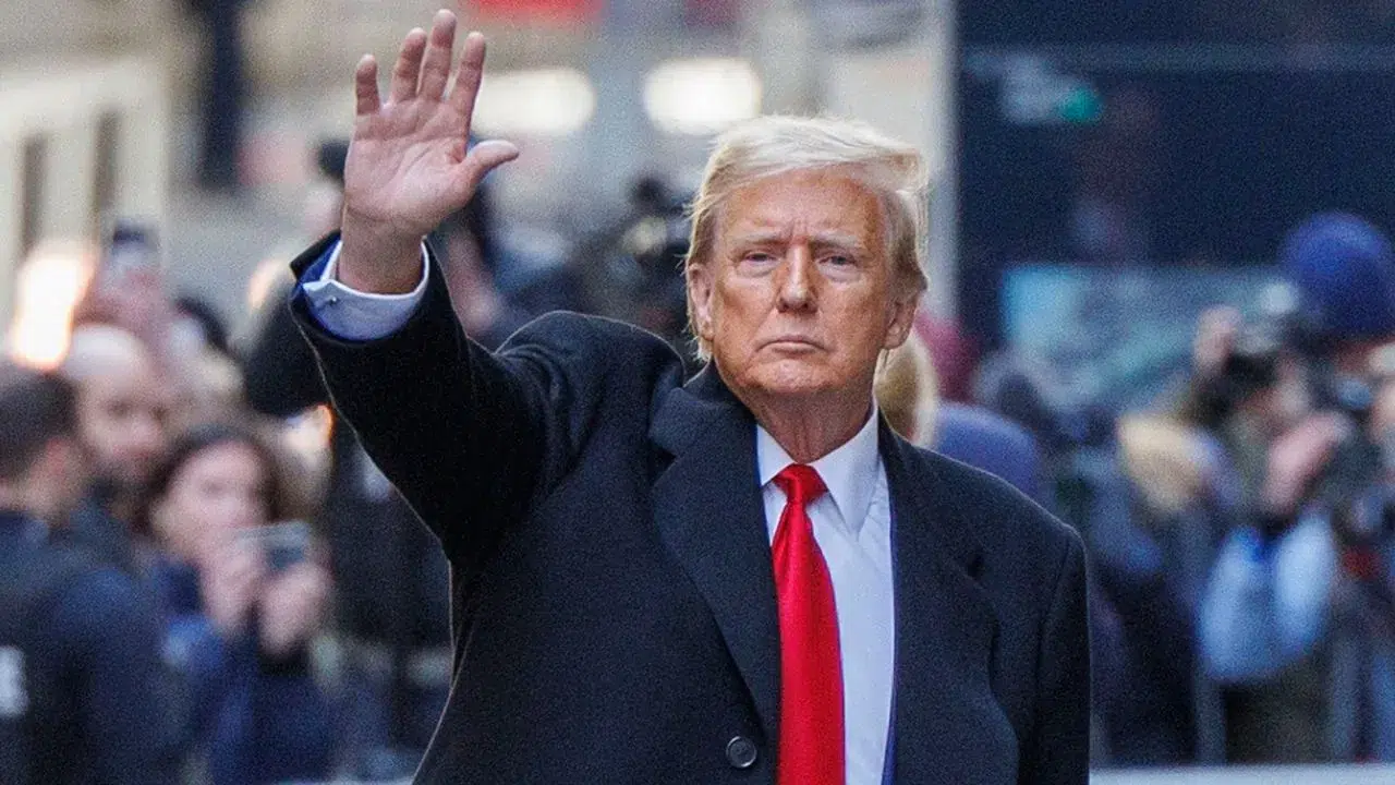 Trump : İran'daki nükleer tesisler tamamen yok edildi