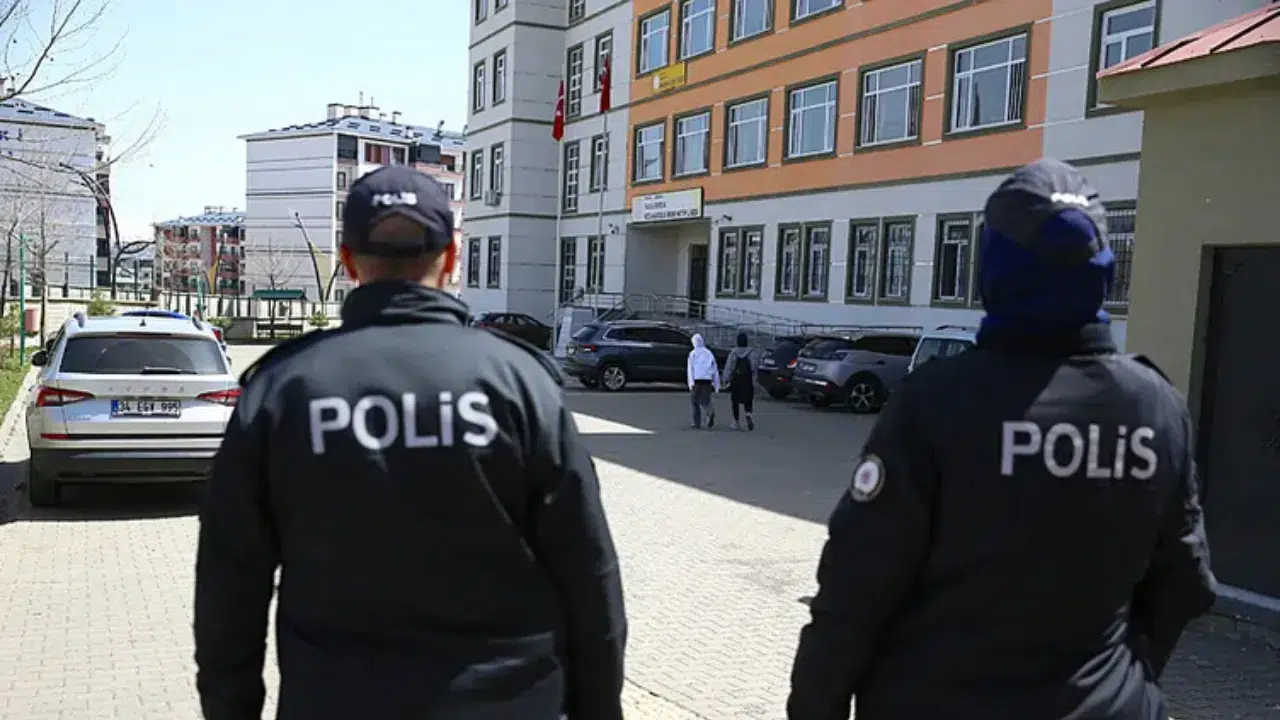 İçişleri Bakanlığı duyurdu : 7 Basamaklı Yeni Okul Güvenlik Modeli geliyor