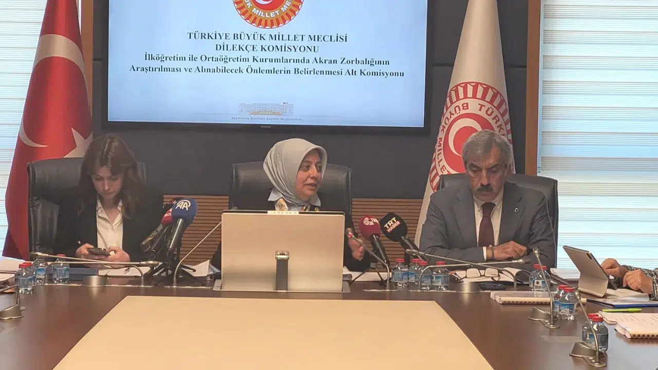 TBMM Komisyonu toplandı : Akran zorbalığı ele alındı