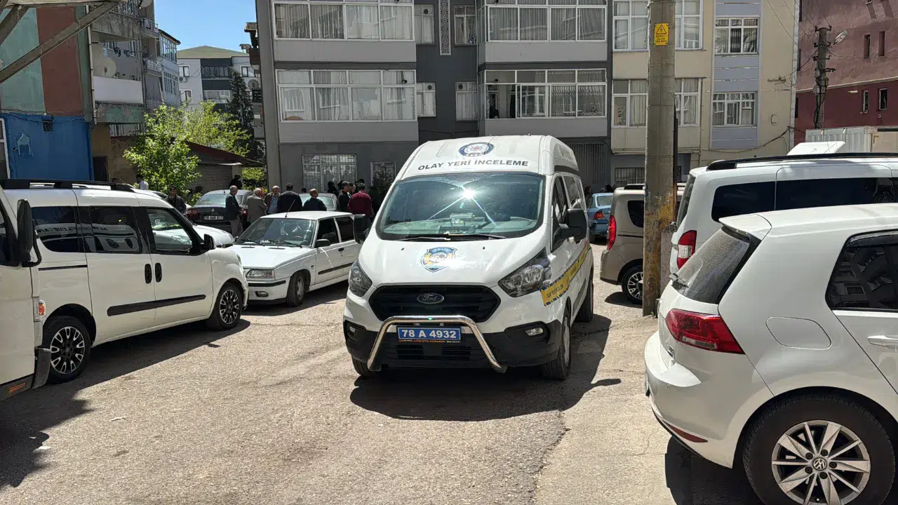 Karabük'te yalnız yaşayan adam evinde ölü olarak bulundu