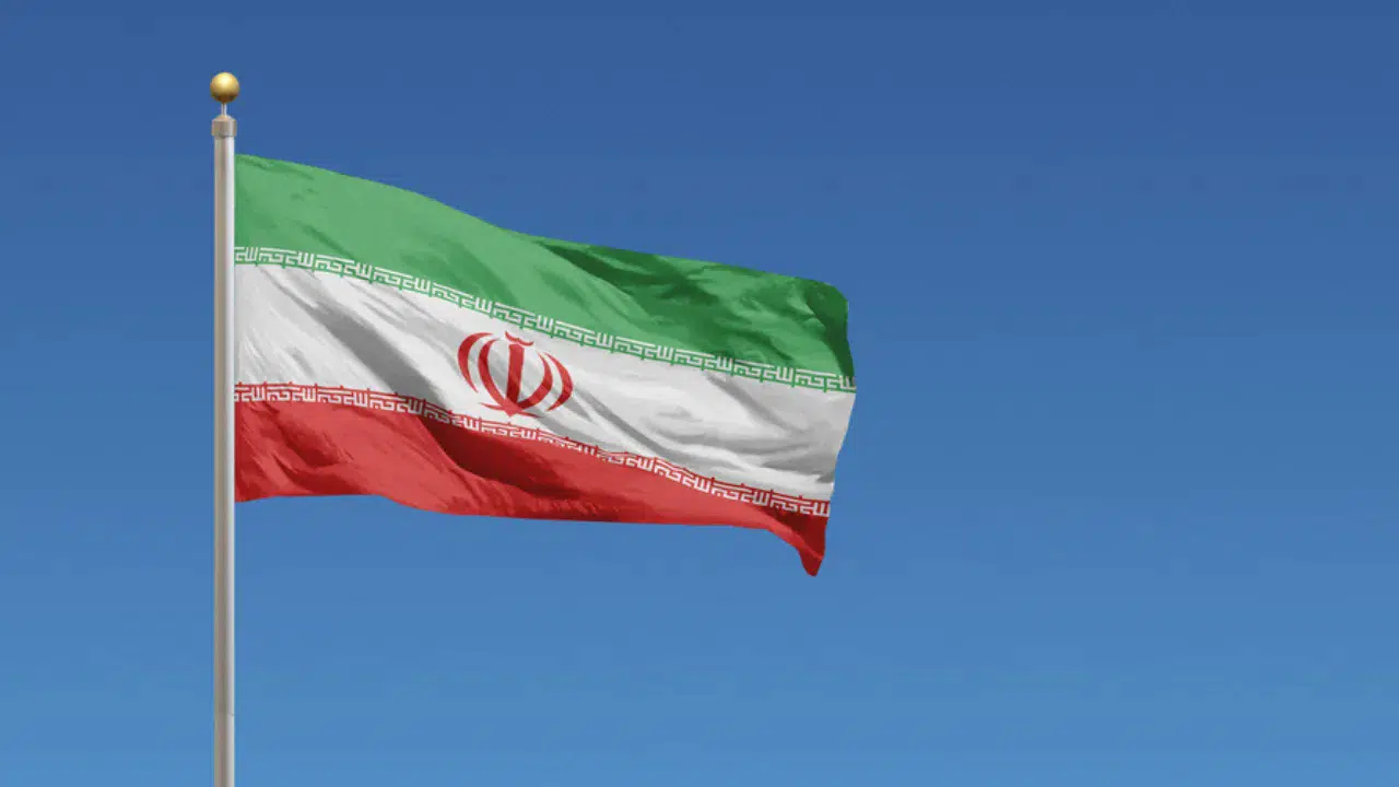 İran : Isfahan'da bir İHA düşürüldü