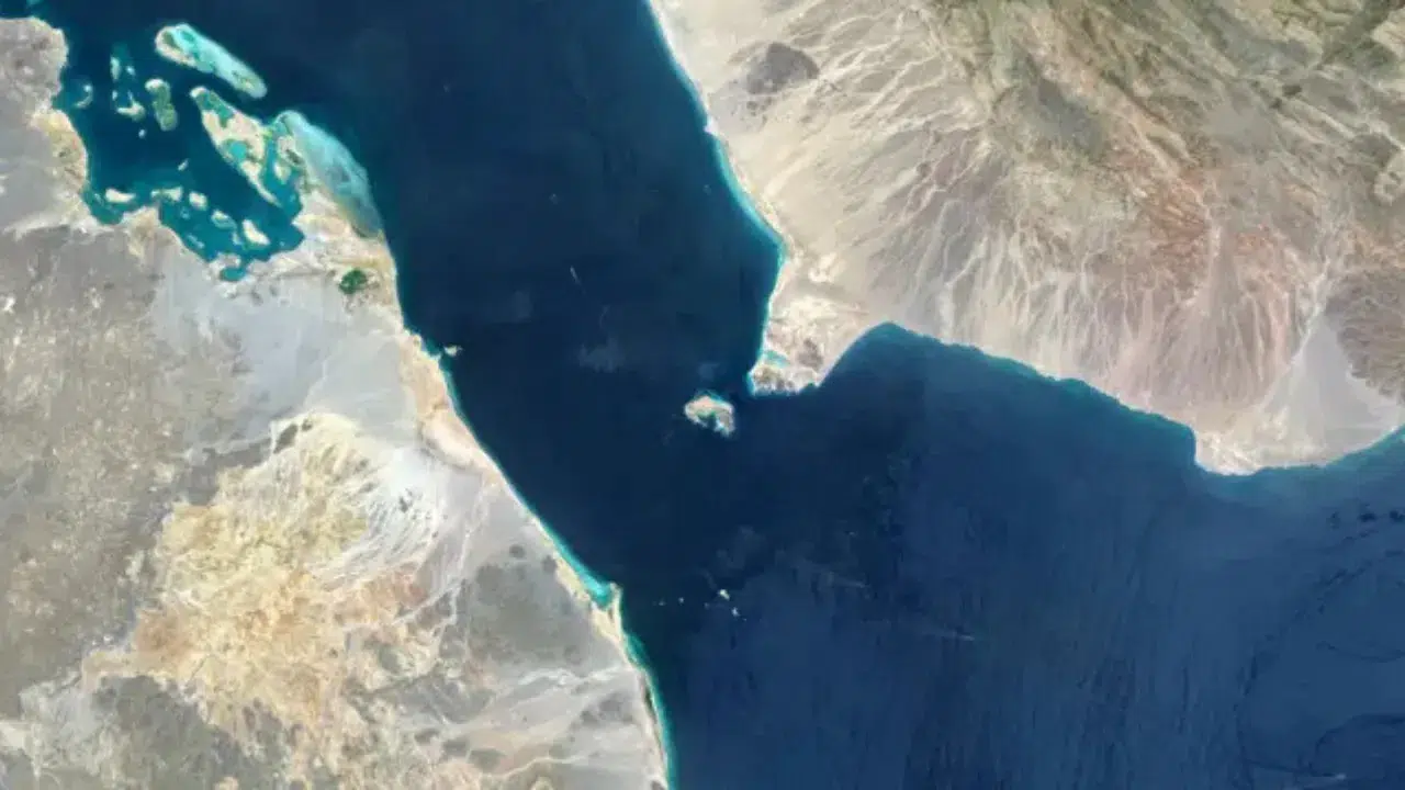 İran'dan 'Babülmendep Boğazı' hamlesi : Kapatılması için gerekli tüm hazırlıklar tamamlandı