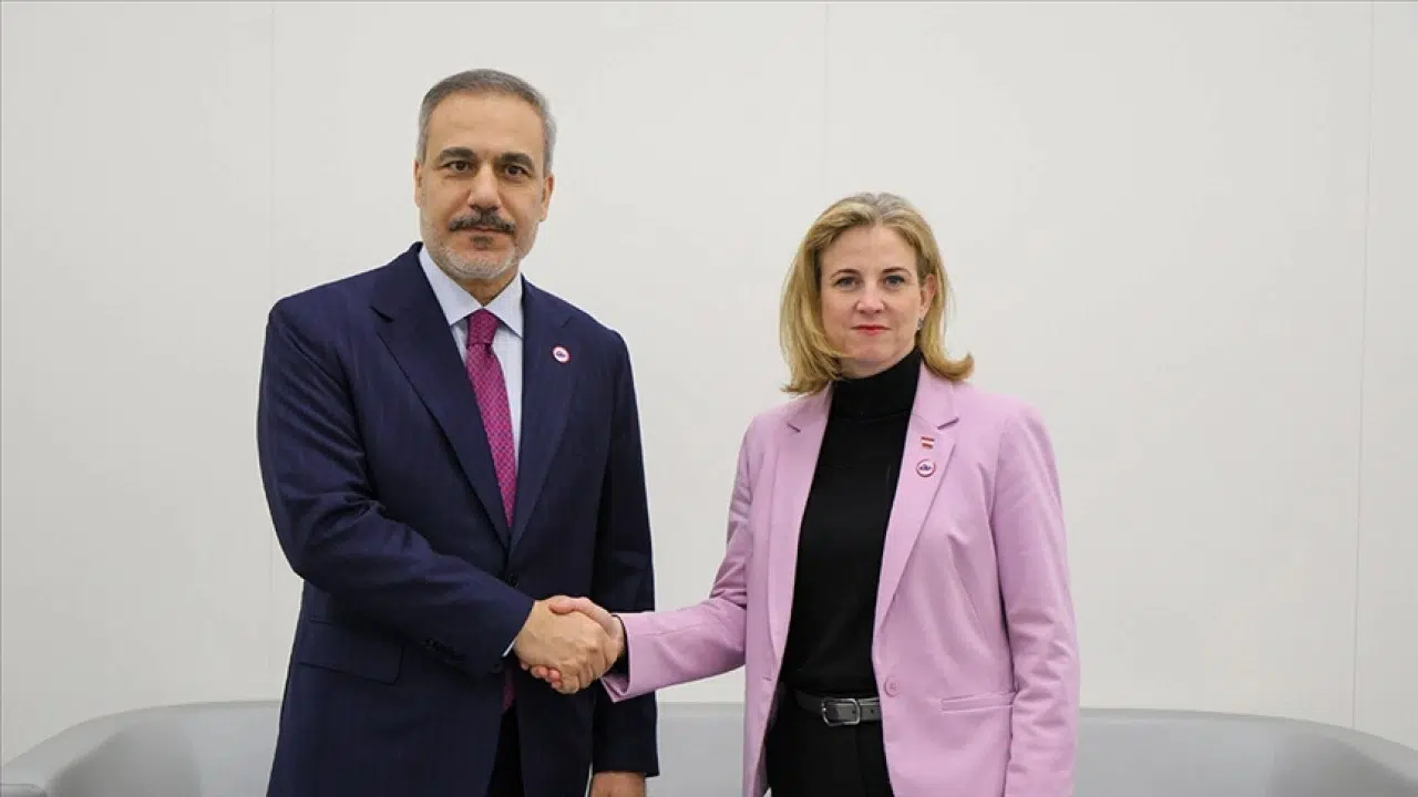 Avusturyalı Bakan Meinl-Reisinger : Türkiye bizim için vazgeçilmez bir ortak