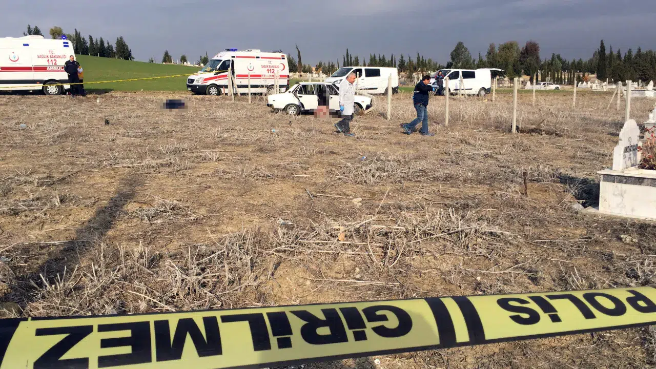 Adana'da 9 yıllık faili meçhul cinayet dosyası : Anne Zöhre Binen Adalet Bakanlığına seslendi