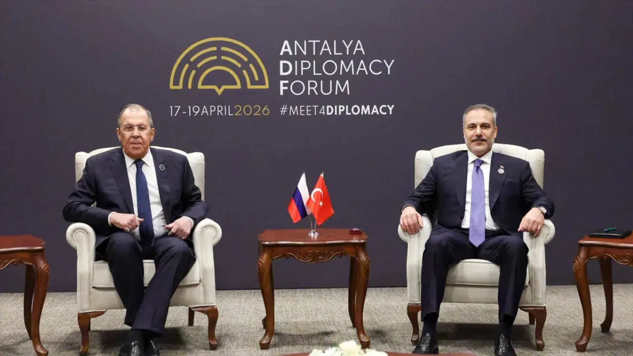 Bakan Fidan, Rus mevkidaşı Lavrov ile görüştü