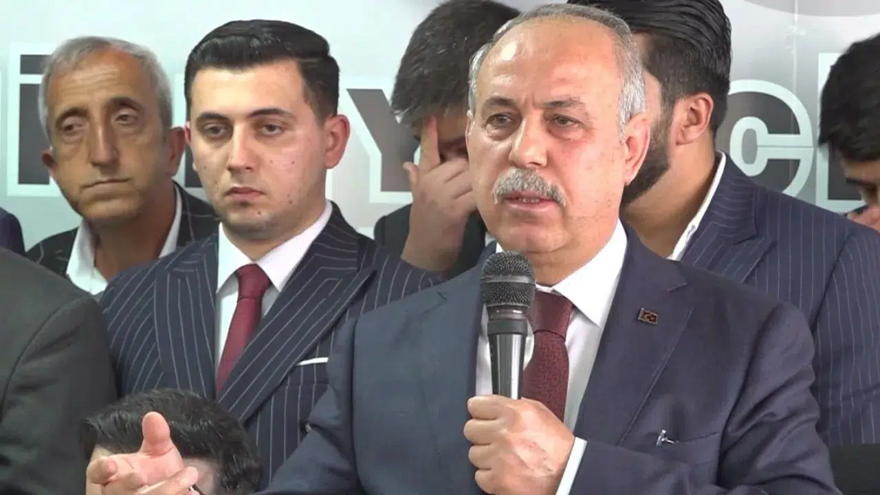 MHP Gaziantep'te yeni dönem : İl Başkanı Mehmet Sait Kılıç görevine başladı