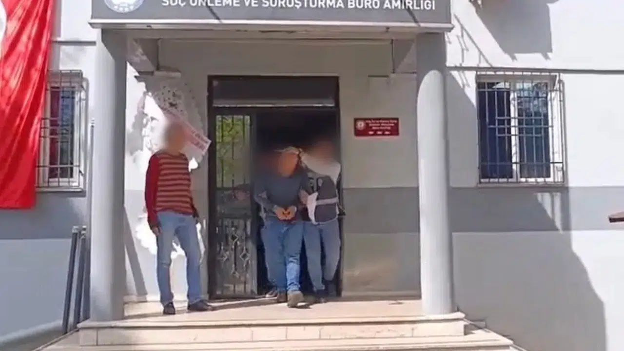 Bursa'da hapis cezası bulunan 3 şahıs yakalandı