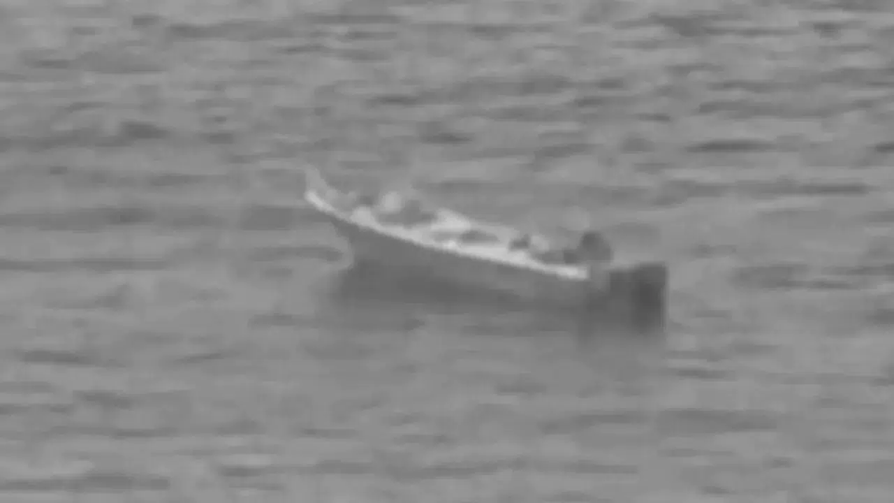 ABD, Doğu Pasifik'te uyuşturucu taşıyan bir tekneyi vurdu