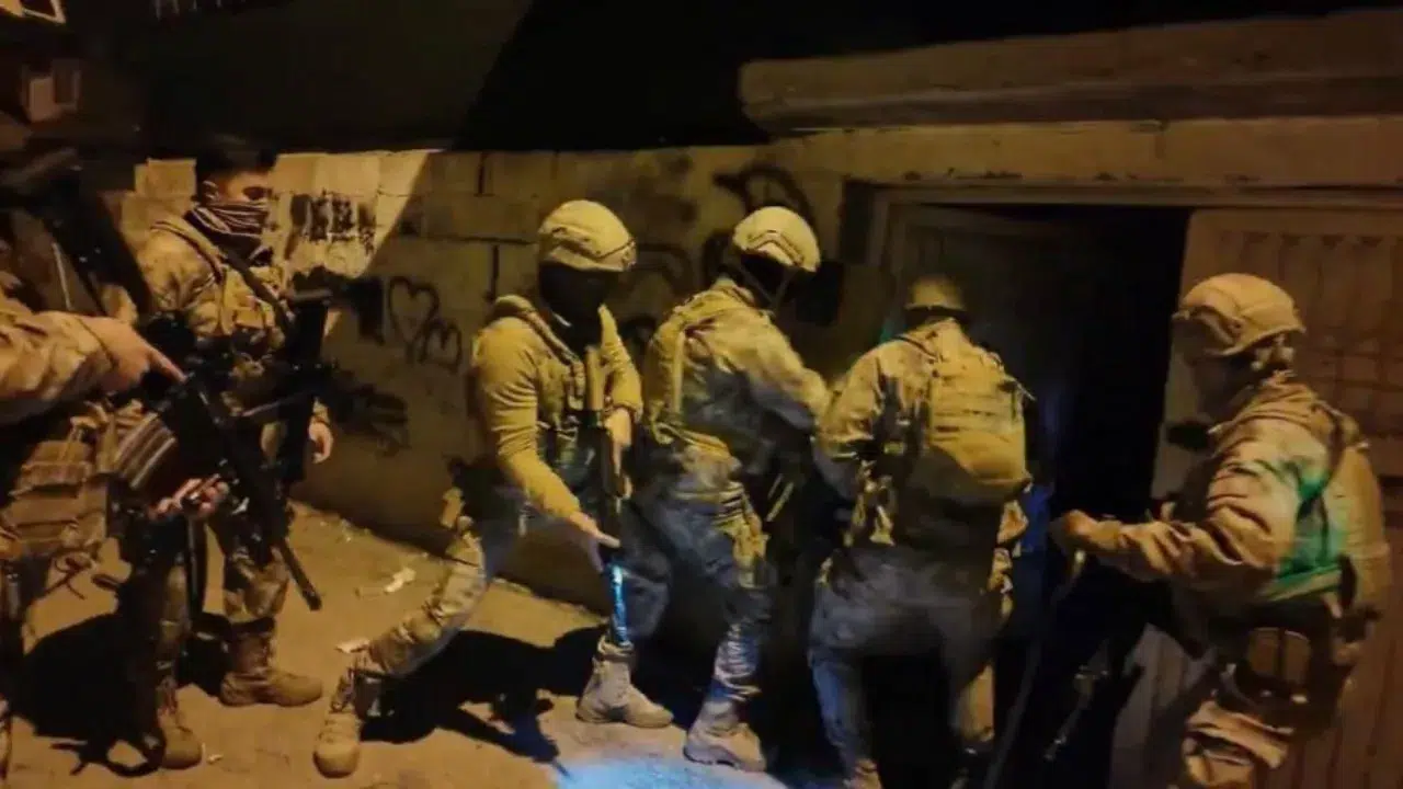 Mersin Tarsus'ta dev narkotik operasyonu : 40 şüpheli tutuklandı
