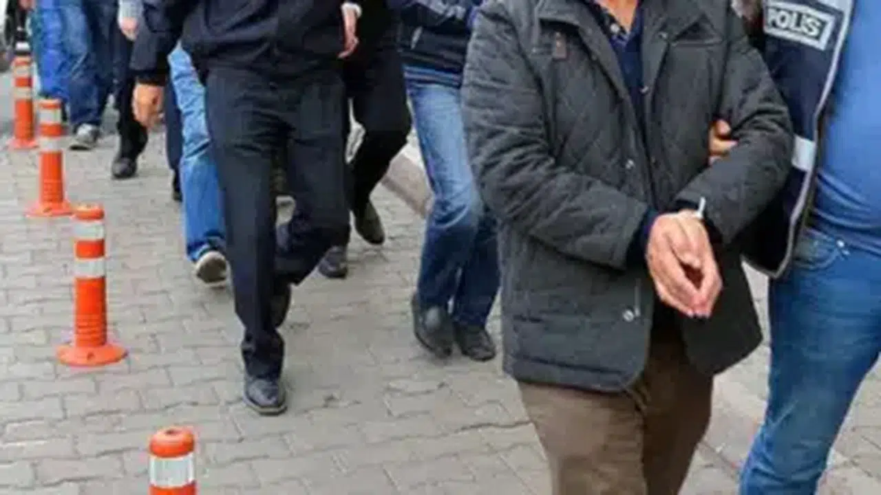 Nevşehir’de fuhuş operasyonu : 2 eğlence merkezi ve 3 otele eş zamanlı baskın!