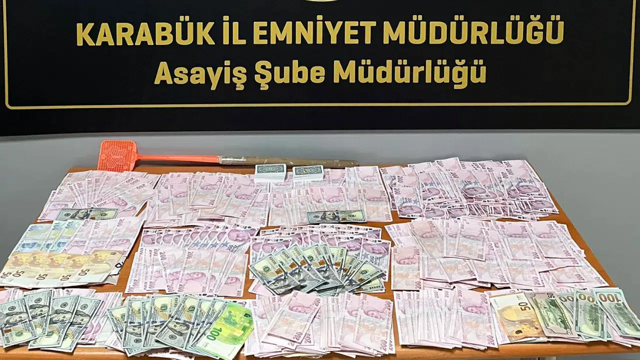 Karabük'te kumar operasyonu : 19 kişi suçüstü
