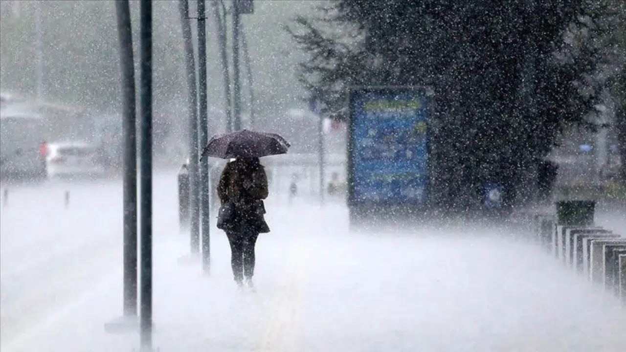 Meteoroloji o illeri tek tek saydı : Yurt genelinde sağanak yağış bekleniyor