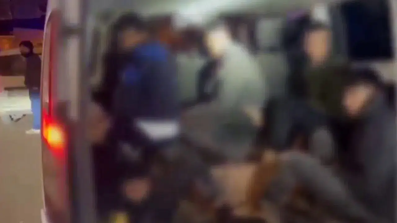 Hatay’da göçmen kaçakçılığı operasyonu : Araç şoförüne 181 bin TL trafik cezası