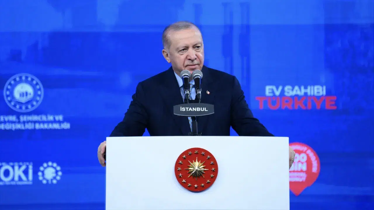 Cumhurbaşkanı Erdoğan, 'Ev Sahibi Türkiye' İstanbul kura çekim töreninde açıklamalarda bulundu