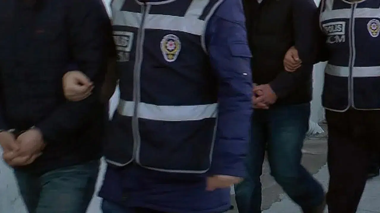 Aksaray'da uyuşturucu operasyonu : 4 tutuklu