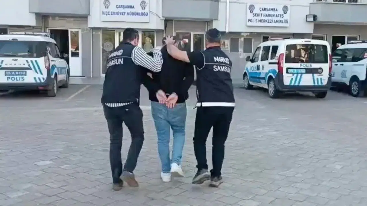 Samsun’da uyuşturucu operasyonu : 3 firari hükümlü yakalanıp cezaevine gönderildi