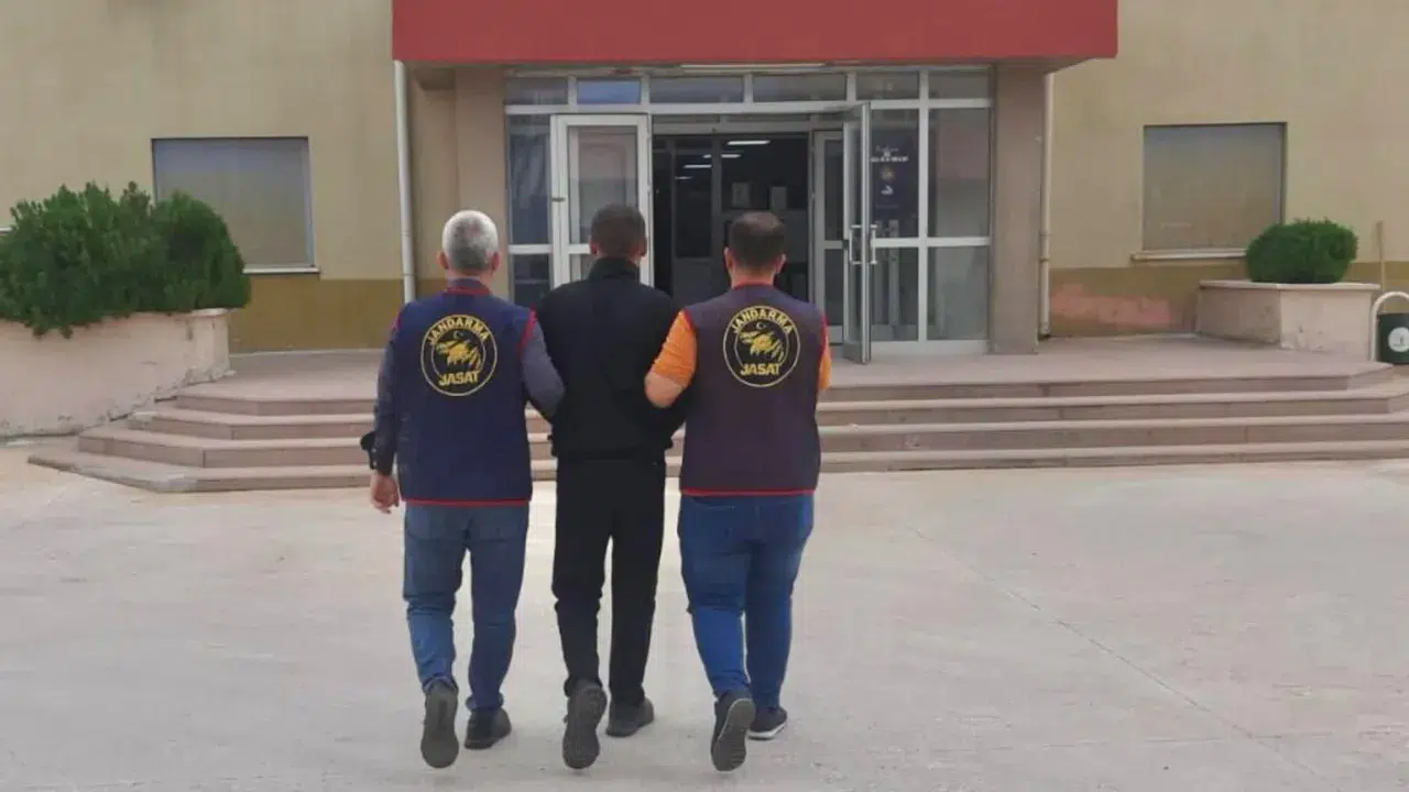 Gaziantep'te 40 yıl kesinleşmiş hapis cezası bulunan şahıs tutuklandı