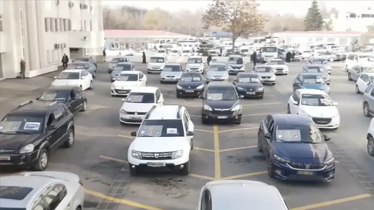 Bursa'da change araç operasyonu : 11 kişi yakalandı