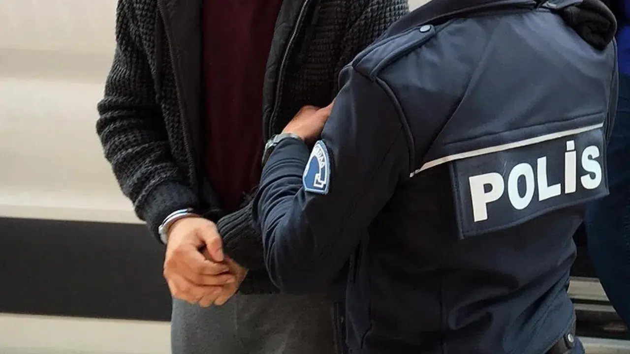 Bağcılar'da 15 yıl hapis cezası bulunan şahıs yakalandı