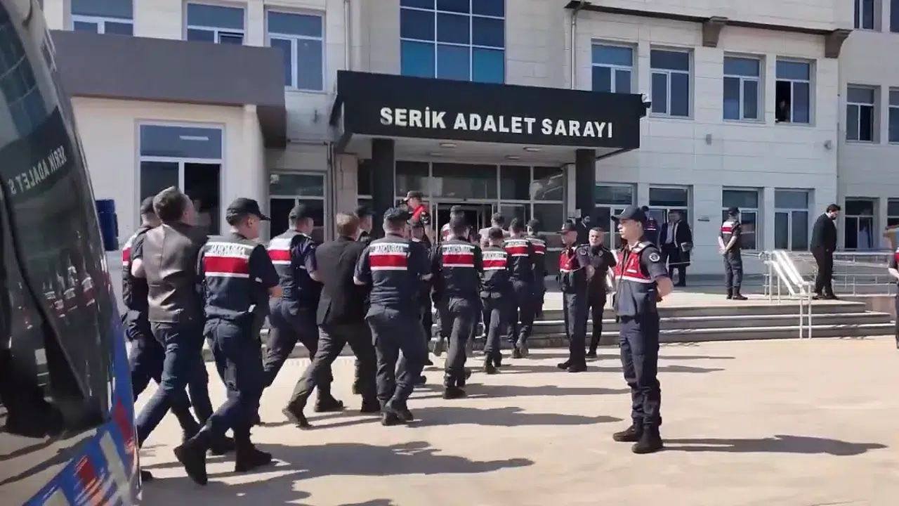 11 ilde 15 organize suç örgütüne jandarmadan operasyon : 158 gözaltı