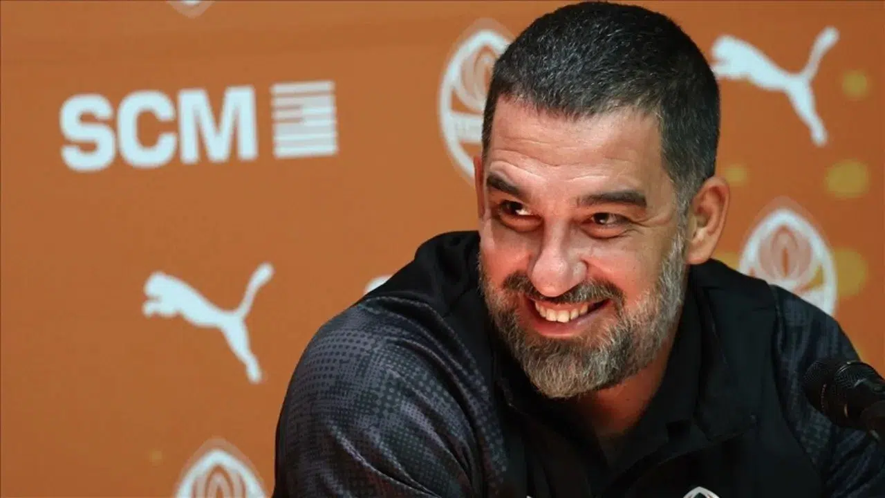 Arda Turan’lı Shakhtar Donetsk Ukrayna’da şampiyonluğunu ilan etti