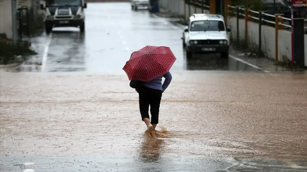 Meteoroloji uyardı : Adana'da sıcaklıklar düşecek