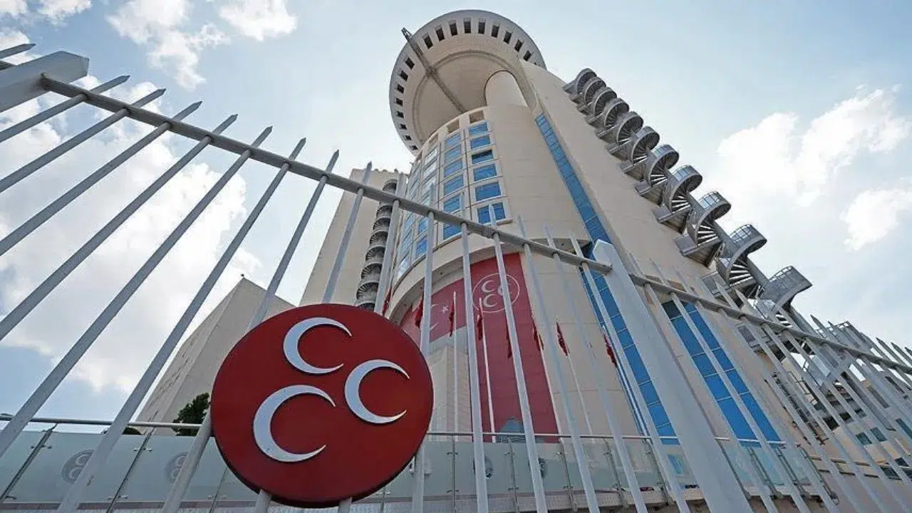MHP’den siyasi karar : Araban Belediye Başkanı Mehmet Özdemir ihraç edildi