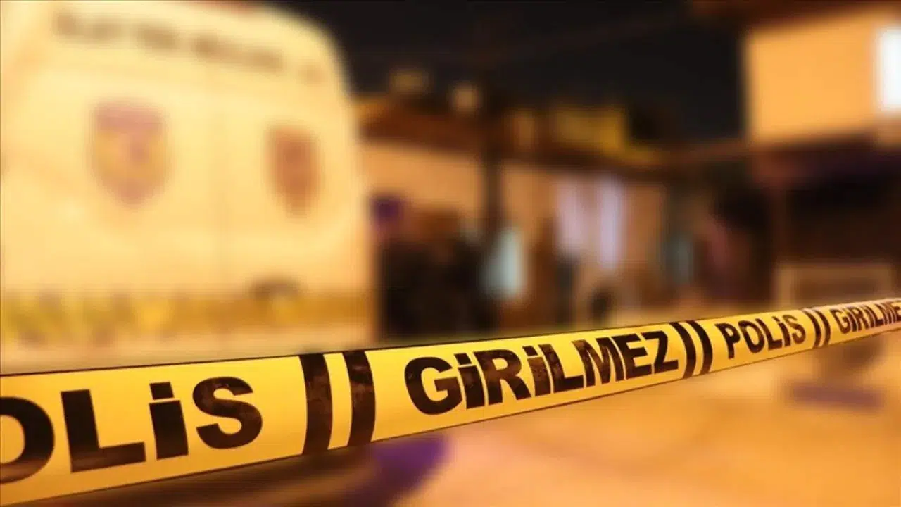 Çanakkale'de denizde erkek cesedi bulundu : Kimliği belli oldu