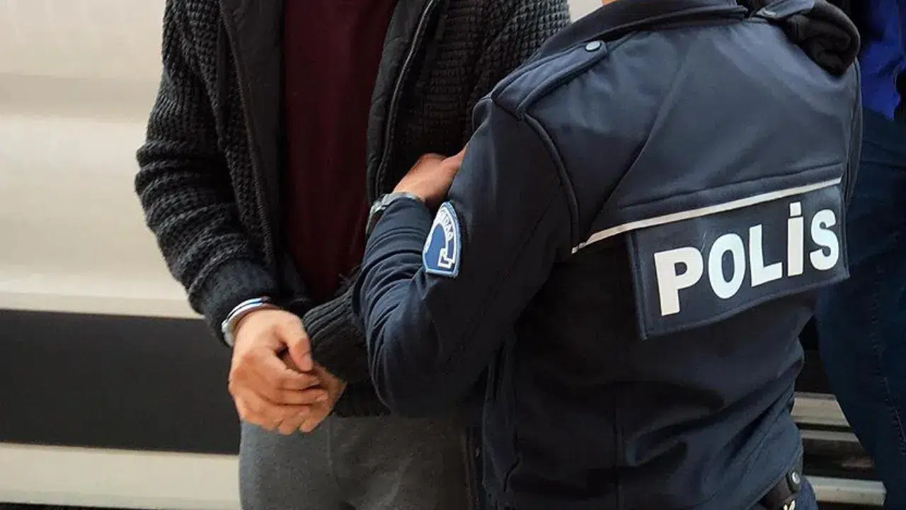 Malatya'da uyuşturucu operasyonu : 166 bin hap ele geçirildi