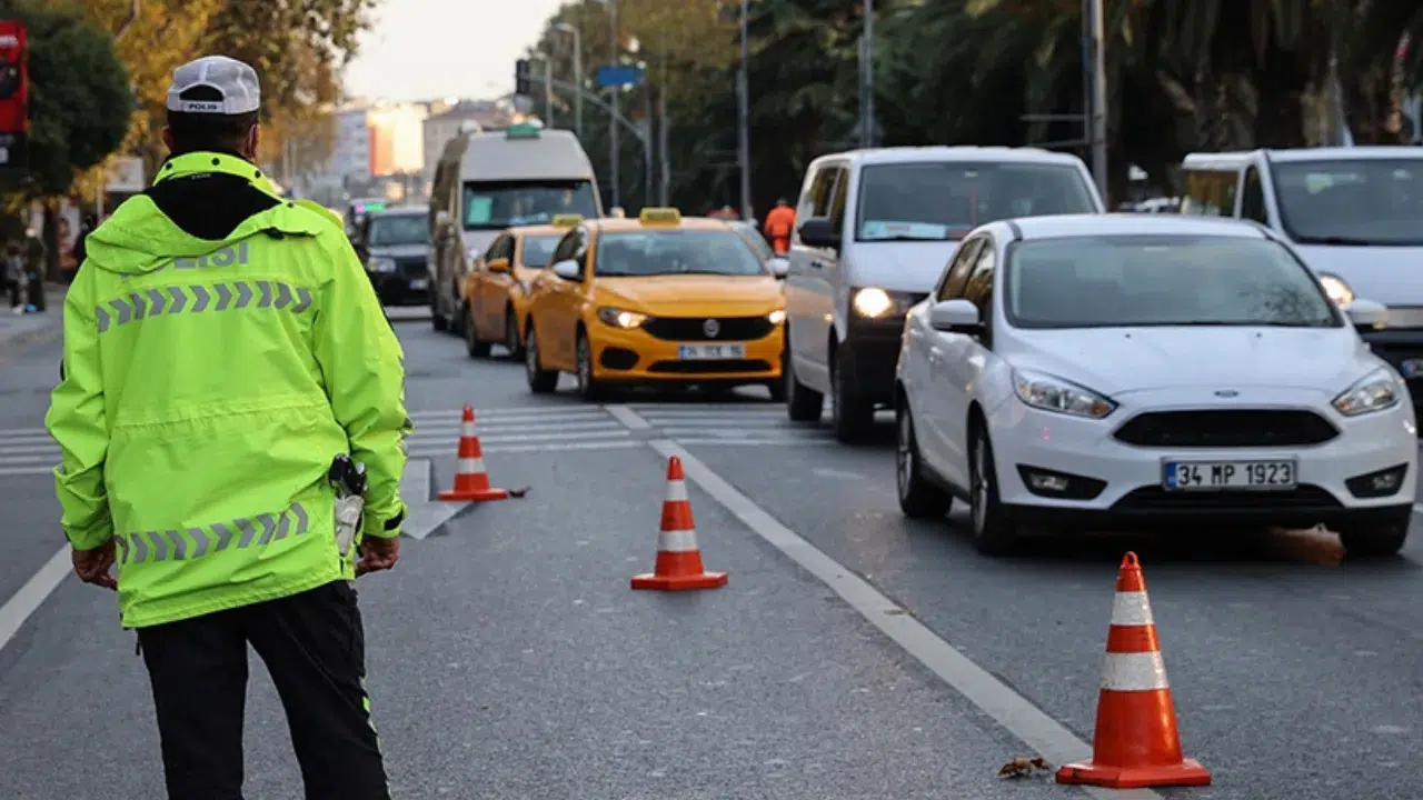 İstanbul'da UEFA Avrupa Ligi finali nedeniyle bazı yollar trafiğe kapatılacak
