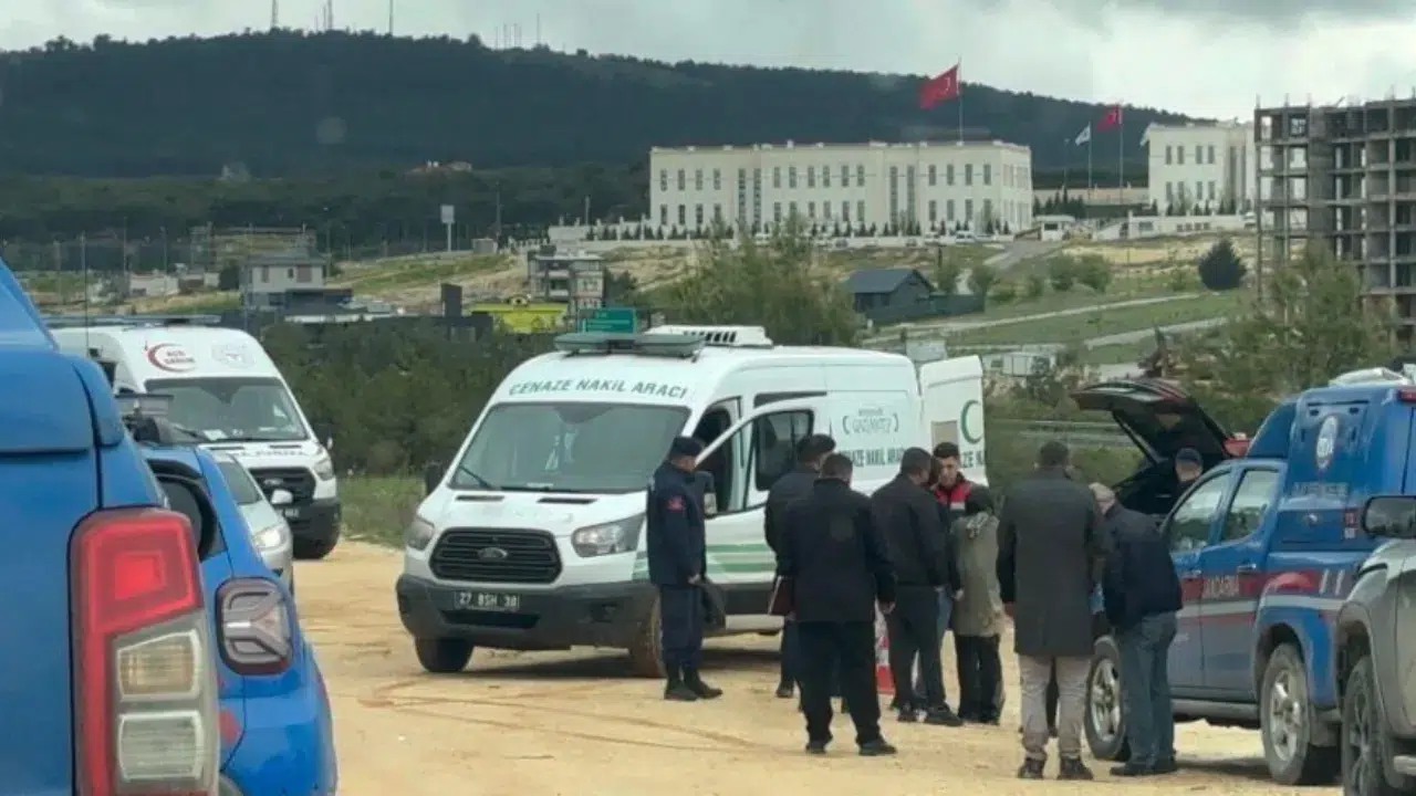 Gaziantep'te korkunç olay : Bir şahıs aracında ölü olarak bulundu