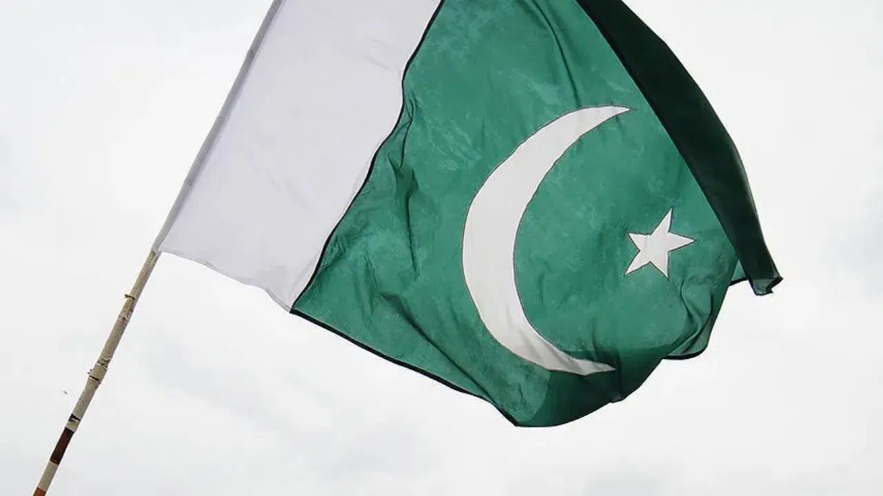 Pakistan'da karakola saldırı : 12 polis öldü, 2 sivil yaralandı