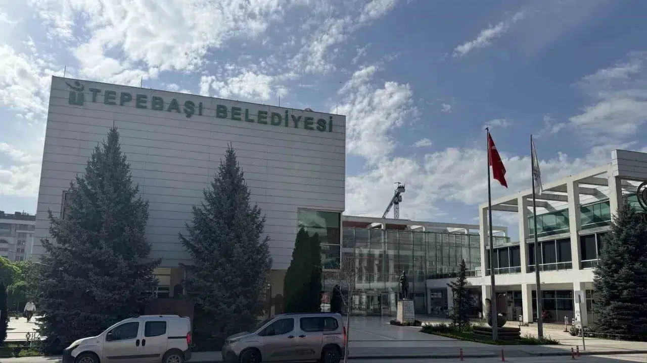 Tepebaşı Belediyesi operasyonunda 15 şüpheli için tutuklama talebi